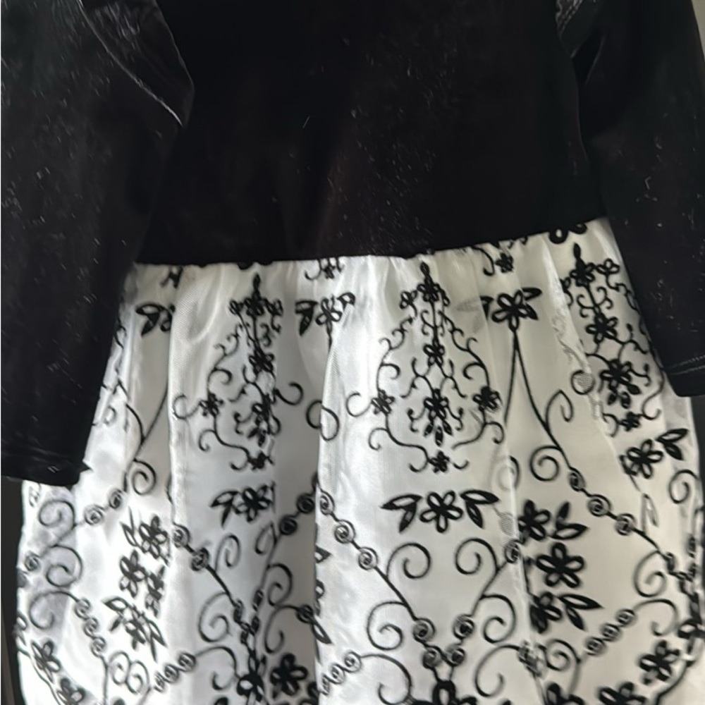 Elegant Black and White Floral Dress